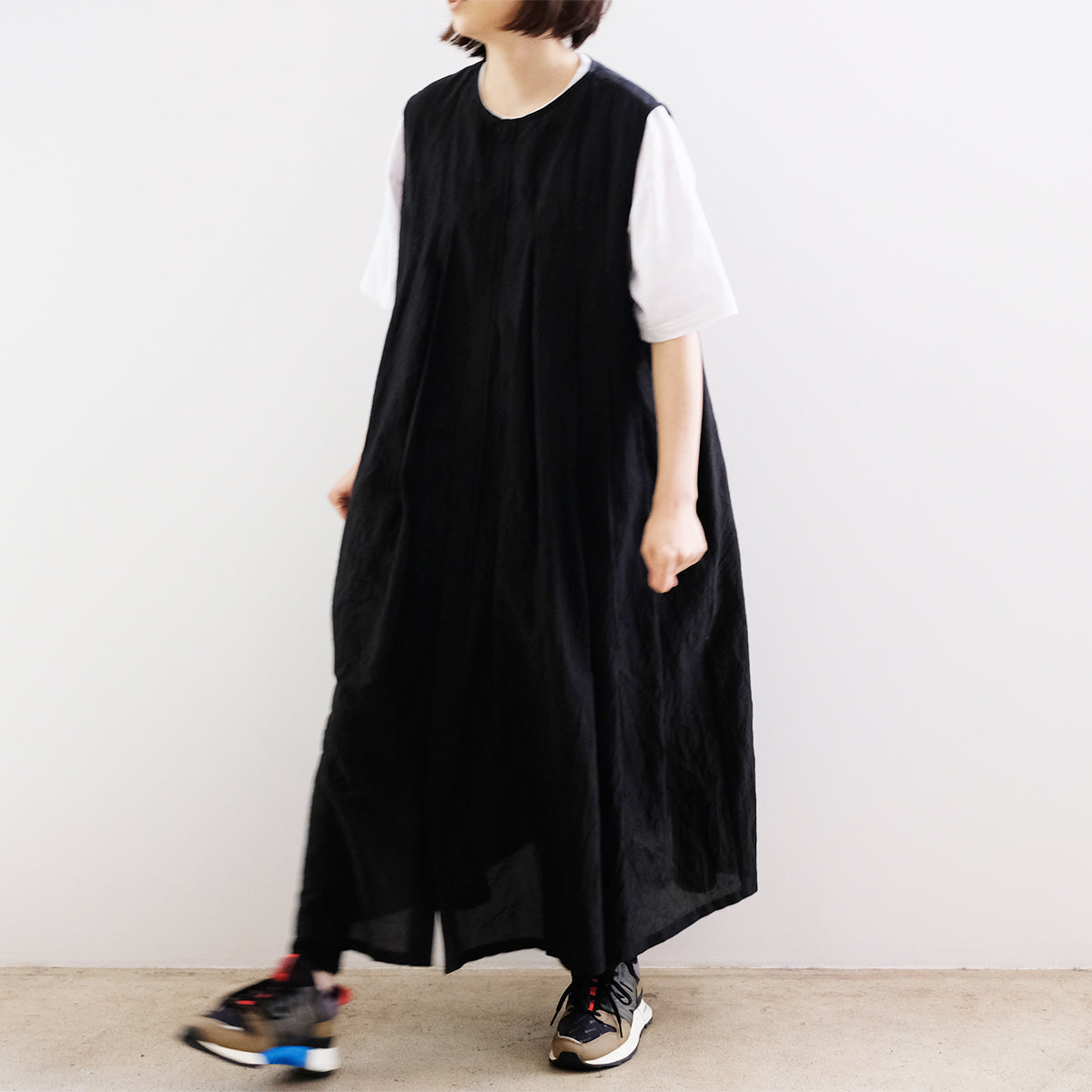 Silk Cotton Lawn Sleeveless Dress - Black