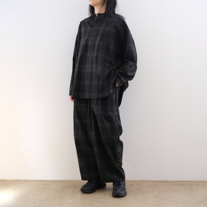 Ink Black Madras Pullover Blouse - Black x Brown