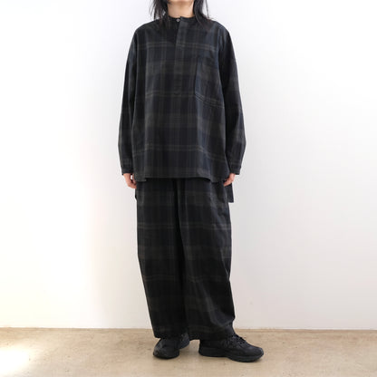 Ink Black Madras Pullover Blouse - Black x Brown